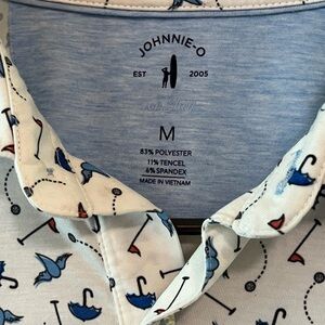 Johnnie O Top Shelf Polo Shirt Mens Medium Golf Raining Birdies